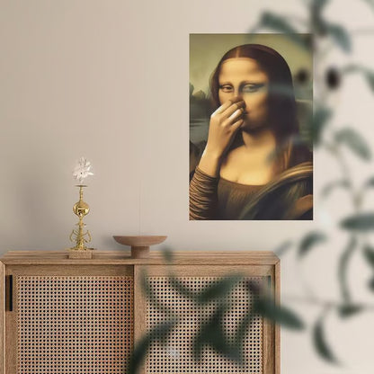 Piece Mimics Mona Lisa Bathroom Wall Art